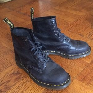 Doc Marten 8 hole boots size 9M/10W or 42 EU